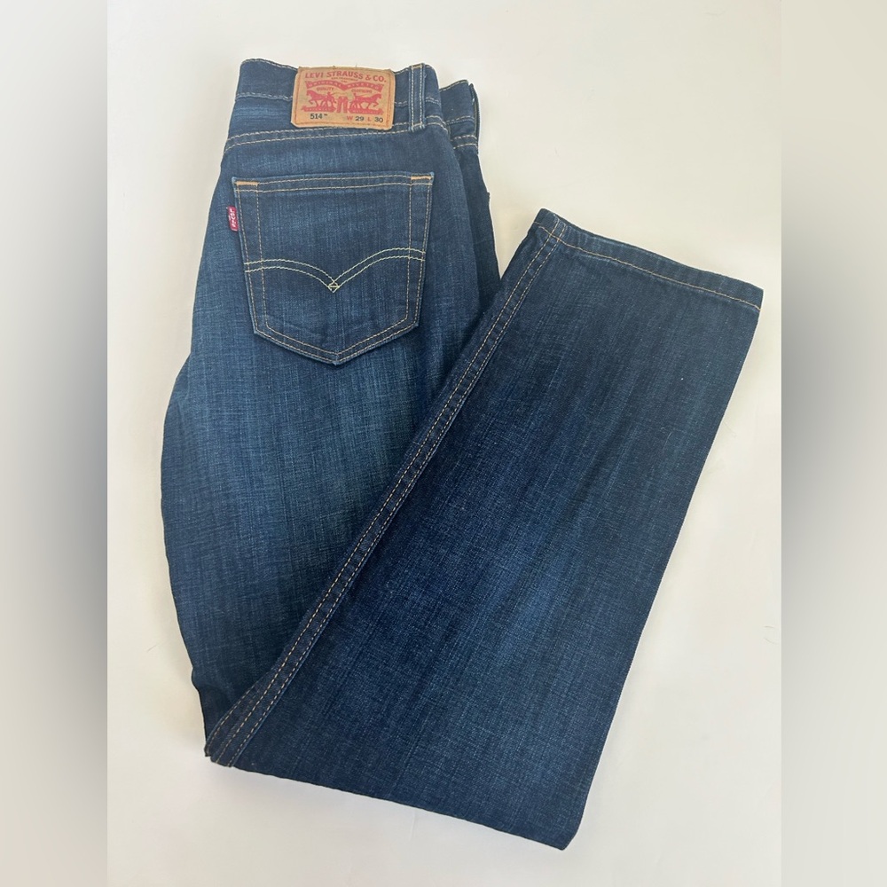 Levi’s jeans 514 size 29/30
5 pockets 
No stains 
Smoke free